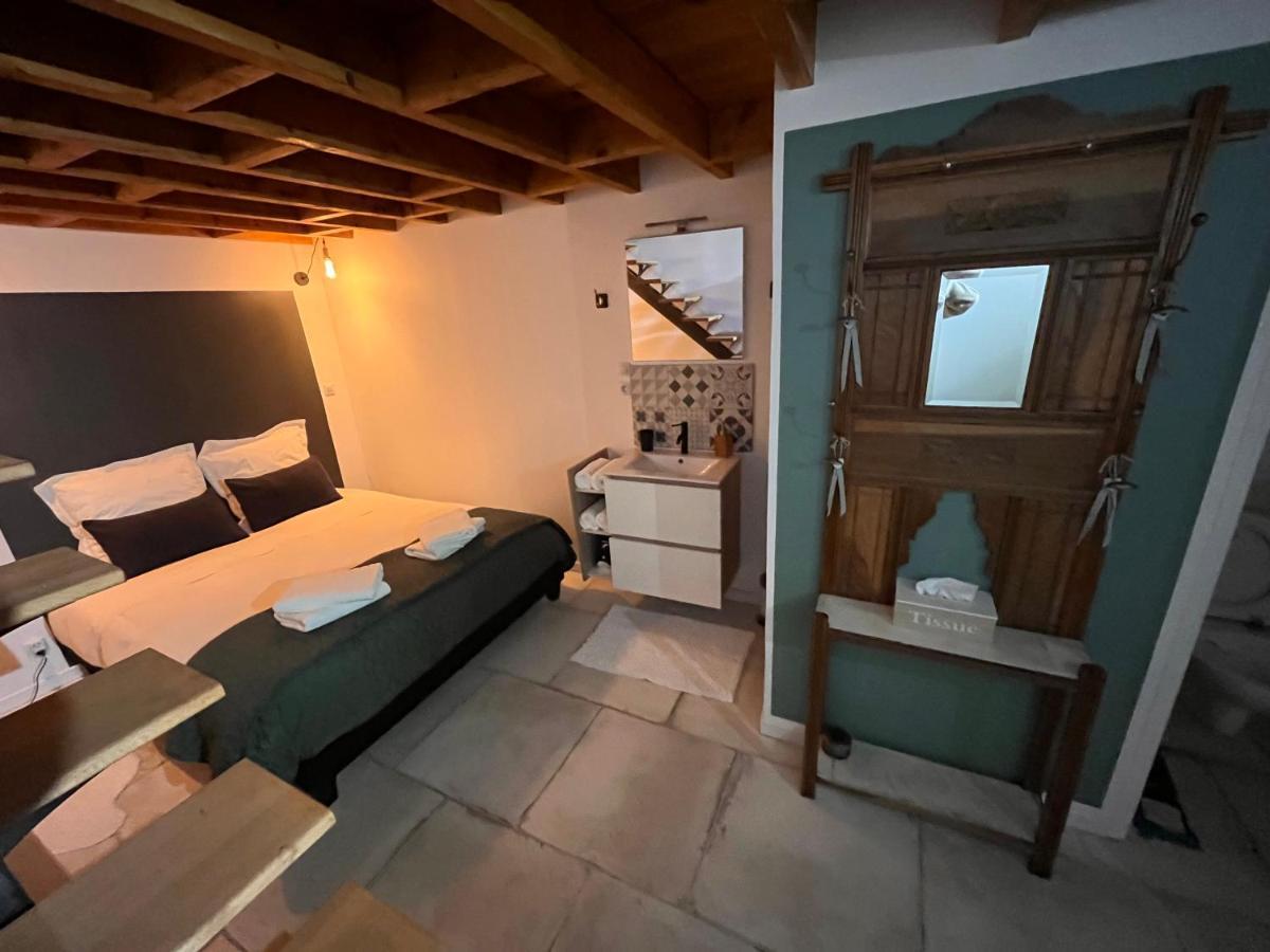 Le Nid D'Isa Bed and Breakfast Hautvillers Exteriör bild